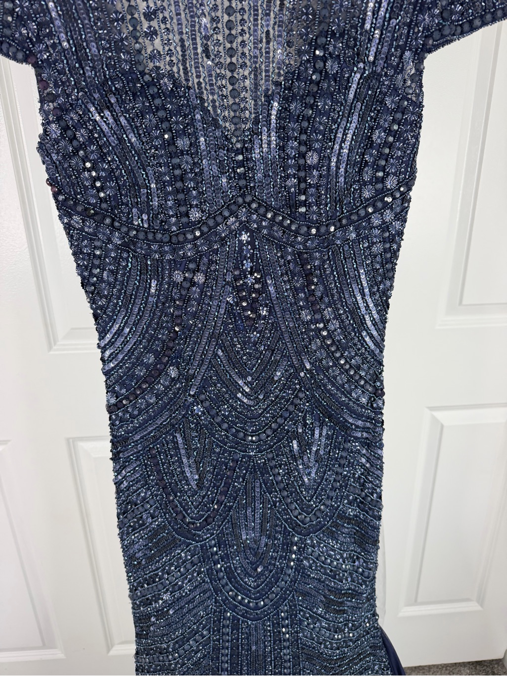 Sherri Hill 51426 Size 4 Nwt Navy Beaded Mermaid Evening Gown Formal Prom Dress — image 4 of 8